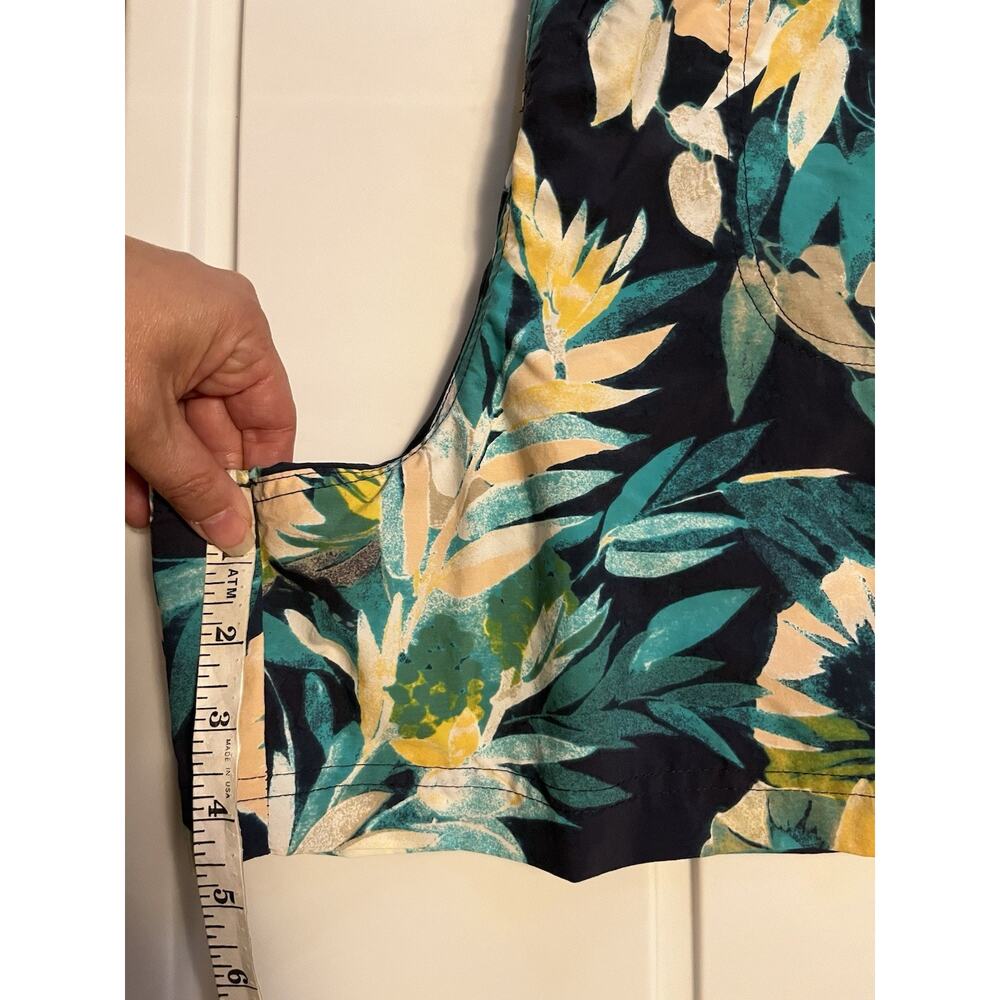 Columbia Walnut River Floral Print Nylon Quick Dry 5" Shorts XL6875 Womens Large - Picture 10 of 10